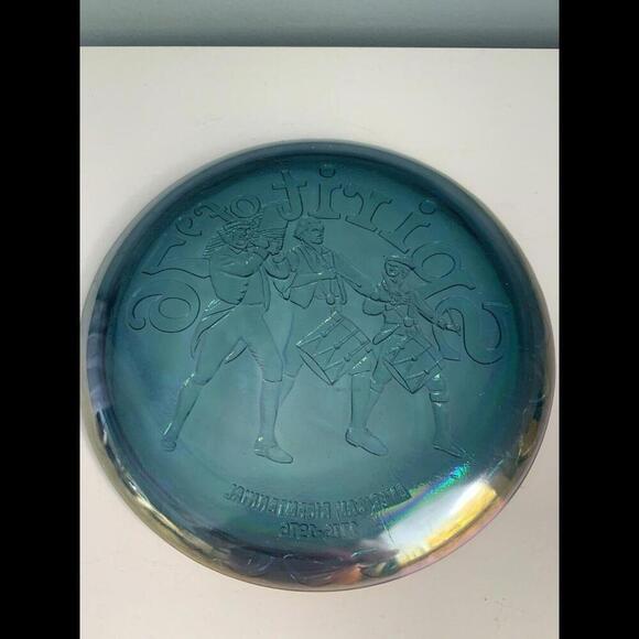 Blue Carnival Glass Spirit of ‘76 American Bicentennial Decorative Plate 1976 - Picture 5 of 8
